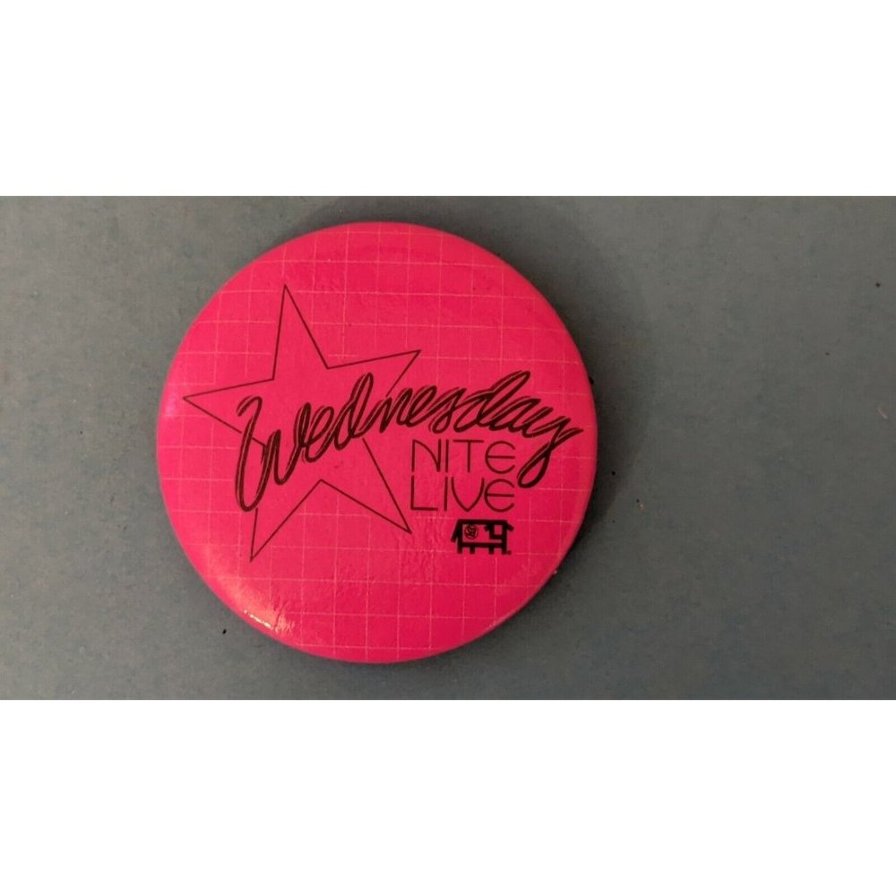 Vintage 80s Wednesday Nite Live Stuart Anderson's Black Angus Steakhouse Pinback
